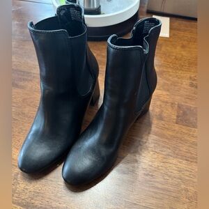 Women’s Heeled Dress Boots 8